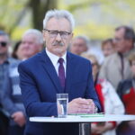 19.04.2026. Pińczów. Przedwyborcza debata z udziałem kandydatów na burmistrza Miasta i Gminy Pińczów. Na zdjęciu: Leszek Irla / Fot. Wiktor Taszłow - Radio Kielce