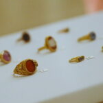 21.04.2026. Oblęgorek. Wernisaż wystawy "Roma Aeterna – antyczne fascynacje Henryka Sienkiewicza". / Fot. Wiktor Taszłow - Radio Kielce