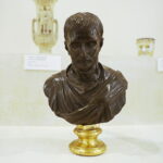 19.04.2026. Oblęgorek. Wernisaż wystawy "Roma Aeterna – antyczne fascynacje Henryka Sienkiewicza" / Fot. Wiktor Taszłow - Radio Kielce