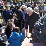 22.04.2026. Kielce. Odsłonięcie pomnika dr Władysława Buszkowskiego / Fot. Wiktor Taszłow - Radio Kielce