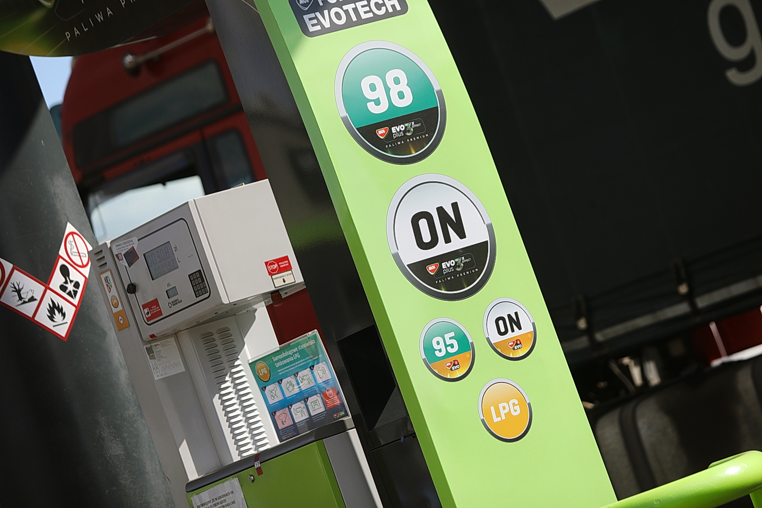 Paliwa w czasie majówki będą droższe