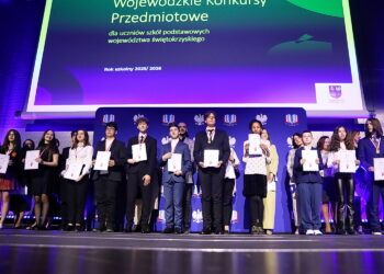 Najzdolniejsi uczniowie szkół podstawowych zostali nagrodzeni
