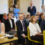 28.04.2026. Kielce. Uroczyste otwarcie budynku „Leśny dwór”, w którym powstało 12 mieszkań wspieranych dla osób w autyzmie / Fot. Wiktor Taszłow – Radio Kielce