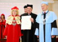 Profesor Jacek Dubiel doktorem honoris causa UJK