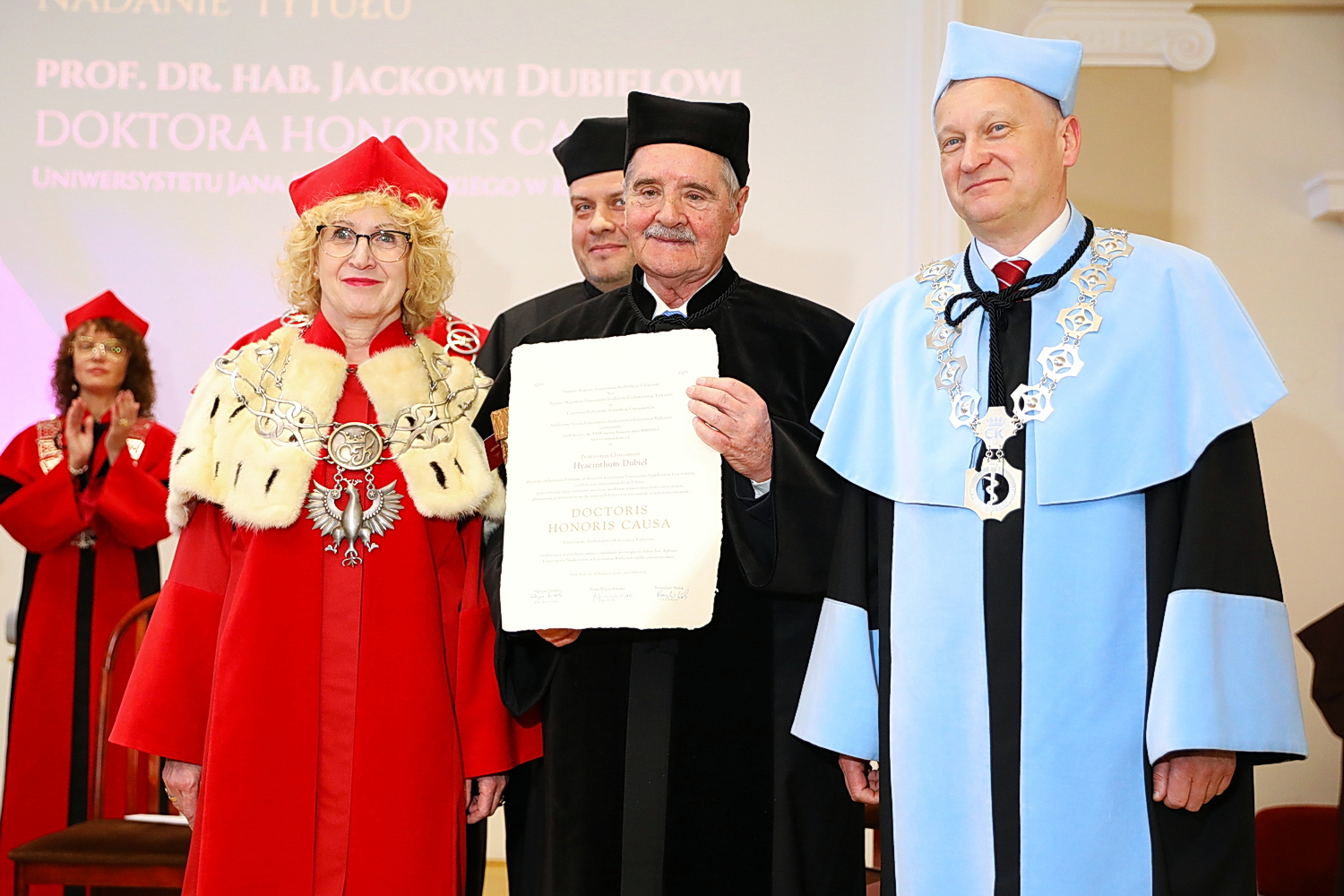 Profesor Jacek Dubiel doktorem honoris causa UJK