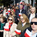 30.04.2026. Kielce. Urząd Marszałkowski. Uroczyste wciągnięcie flagi państwowej na maszt / Fot. Wiktor Taszłow - Radio Kielce