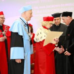 30.04.2026. Kielce. Wręczenie tytuł doktora honoris causa UJK dla profesora Jaceka Dubiela / Fot. Wiktor Taszłow - Radio Kielce