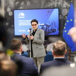 01.04.2026. Skarżysko-Kamienna. MESKO. Podpisanie umowy inwestycyjnej z programu NAREW między Polską Grupą Zbrojeniową a skarżyskim Mesko / Fot. Wiktor Taszłow - Radio Kielce