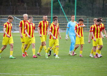 02.04.2026. Kielce. Mecz Betclic 3. Ligi: Korona Kielce II - Star Starachowice / Fot. Wiktor Taszłow - Radio Kielce