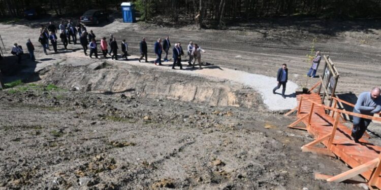 Zakończenie rekultywacji składowiska odpadów w Radoszycach / Fot. Gmina Radoszyce