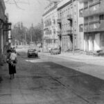 Kielce. Ulica Wojska Polskiego. Lata 1983-1989. Ulica Wojska Polskiego, widok w kierunku ulicy Seminaryjskiej / źródło: facebook.com/KielceNaPrzestrzeniLat