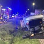 Czołowe zderzenie. Rannych zabrały karetki - Radio Kielce