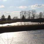 Będzie most, ścieżka i nowe nasadzenia w Kazimierzy Wielkiej - Radio Kielce 05.04.2026. Zalew w Kazimierzy Wielkiej / Fot. Marta Gajda-Kruk - Radio Kielce