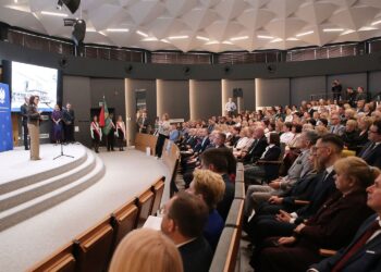 21.04.2026. Kielce. Świętokrzyski Urząd Wojewódzki. Jubileusz 75-lecia działalności kieleckiego oddziału ZUS / Fot. Świętokrzyski Urząd Wojewódzki