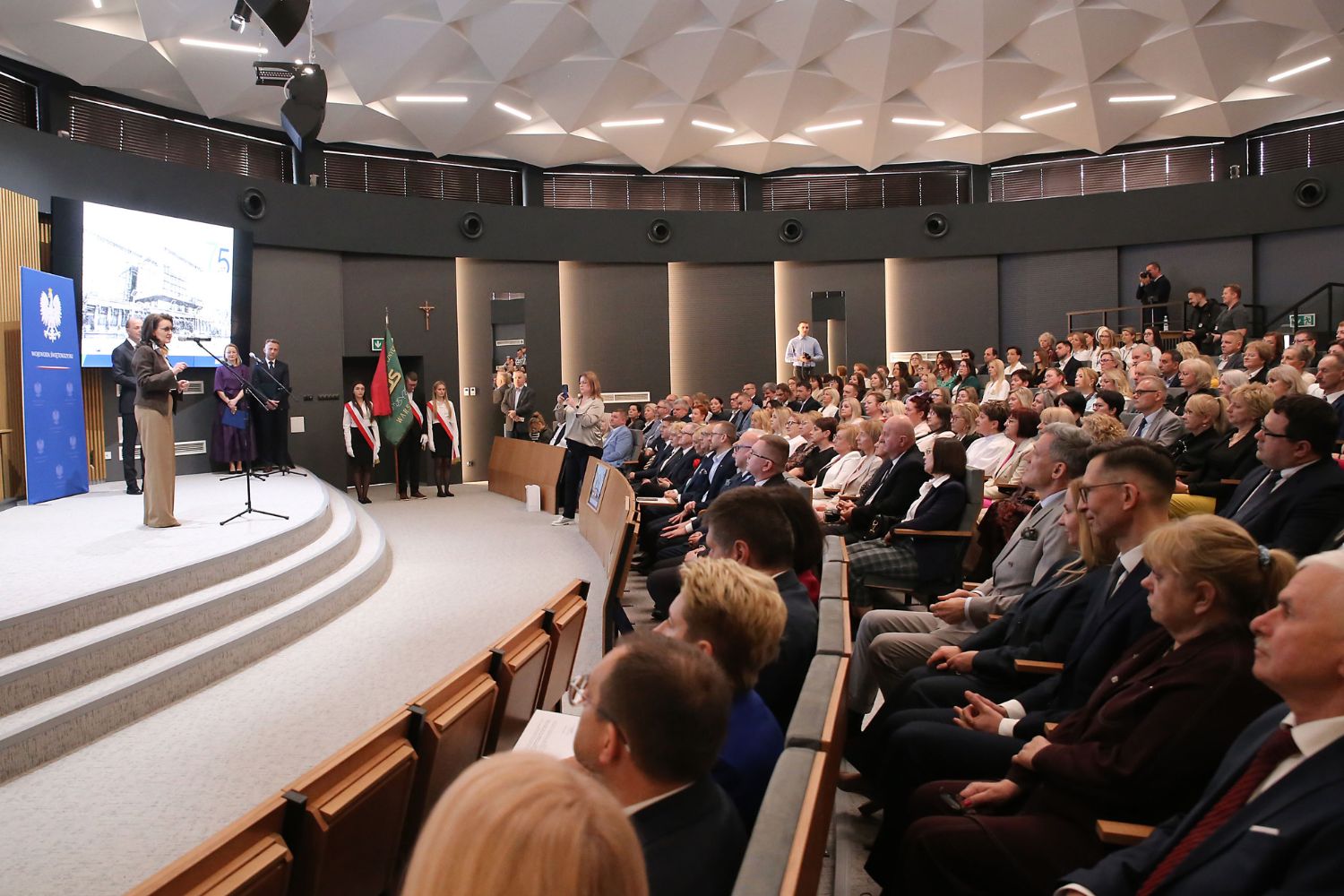 75 lat istnienia obchodzi w tym roku Zakład Ubezpieczeń Społecznych