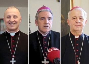 Wielkanoc 2026. Życzenia bp Piotrowskiego, Nitkiewicza i Solarczyka