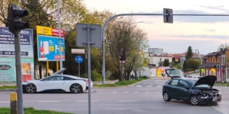 Wymuszenie pierwszeństwa powodem zderzenia dwóch