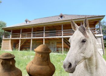 Wędrujący budynek. Stał już w trzech miejscowościach