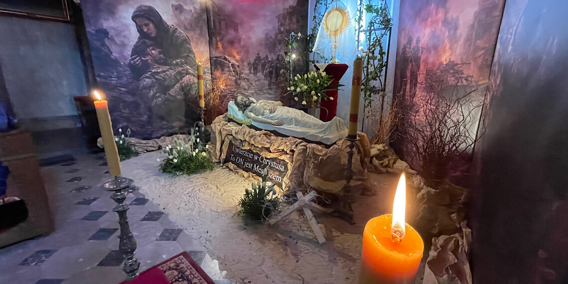 04.04.2026. Kielce. Bazylika Katedralna Wniebowzięcia Najświętszej Maryi Panny. / Fot. Wiktor Taszłow - Radio Kielce