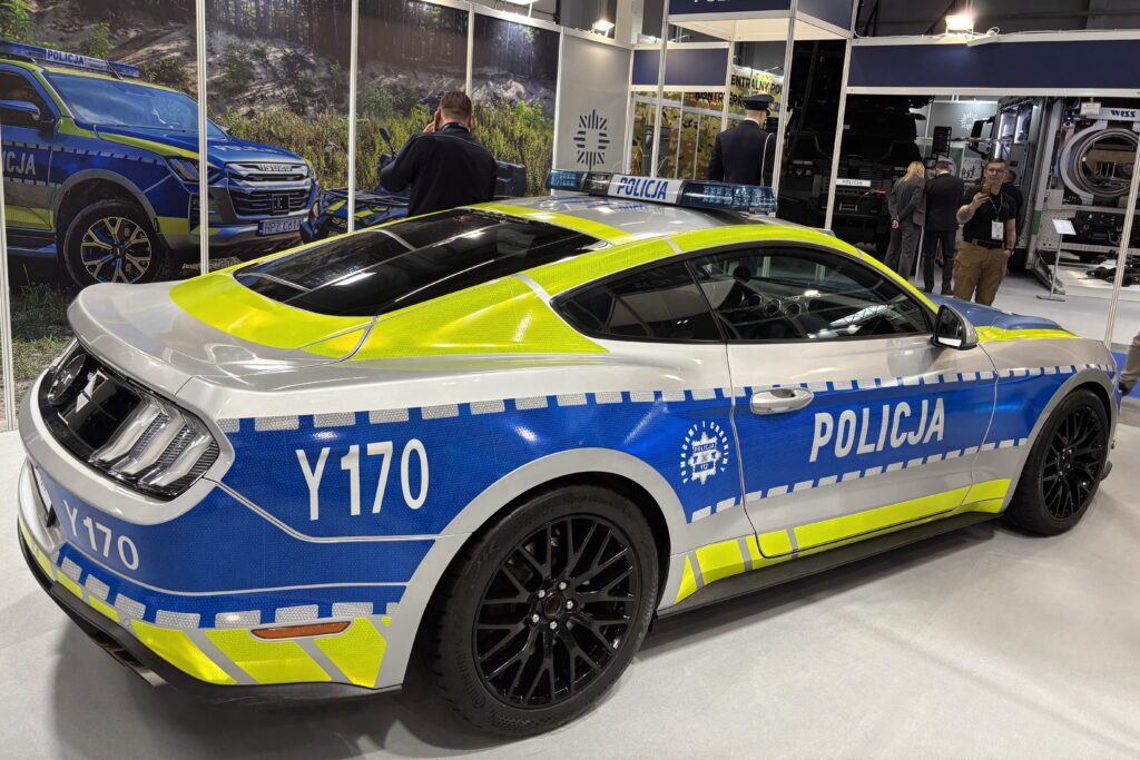 Jedyny taki radiowóz w Polsce do zobaczenia w Kielcach - Radio Kielce