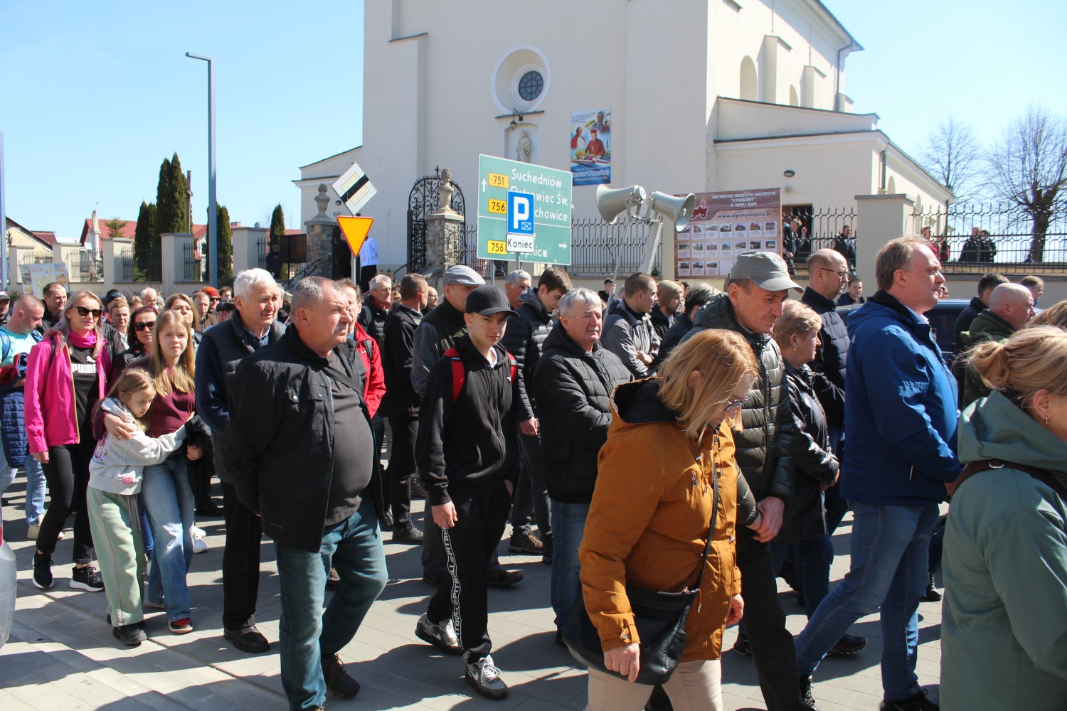 Drogą Królów na Święty Krzyż. Setki wiernych w wyjątkowym misterium