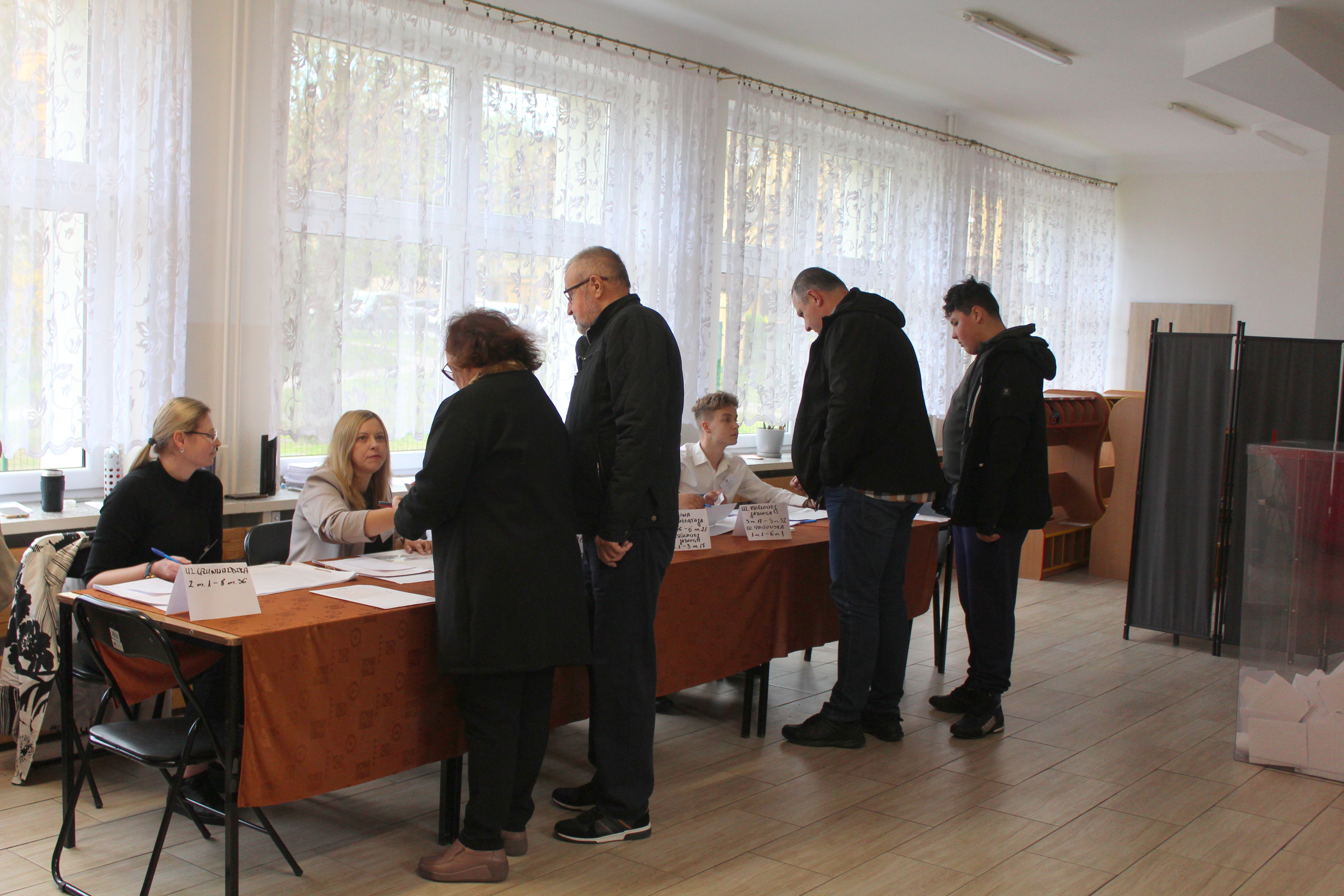 Wojniak i Koniusz w drugiej turze wyborów na burmistrza Pińczowa