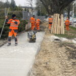 15.04.2026. Kielce. Ul. Ściegiennego. Modernizacja chodnika / Fot. Jarosław Kubalski - Radio Kielce