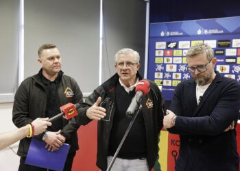 02.04.2026. Kielce. Zygmunt Chajzer na Exbud Arenie. / Fot. Jarosław Kubalski - Radio Kielce