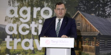 11.04.2026 Kielce. Targi AGRO & Active TRAVEL. Minister rolnictwa i rozwoju wsi Stefan Krajewski/ Fot. Jarosław Kubalski - Radio Kielce