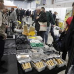 Kielce. Targi pszczelarskie - Radio Kielce