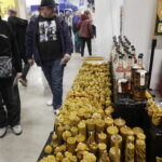 Kielce. Targi pszczelarskie - Radio Kielce