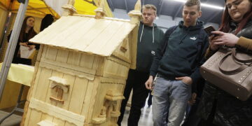 Sztuczna inteligencja rozgościła się w ulu