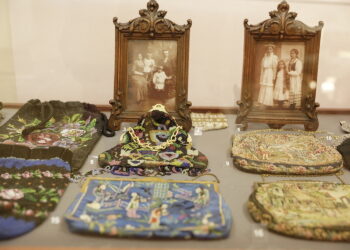 17.04.2026 Kielce. Muzeum Historii Kielc. Wystawa Pasja zbierania. 50 lat Kieleckiego Klubu Kolekcjonera / Fot. Jarosław Kubalski - Radio Kielce