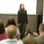 20.04.2026. Kielce. Wojewódzka Biblioteka Publiczna. VIII Świętokrzyski Konkurs Poezji w Języku Angielskim / Fot. Jarosław Kubalski - Radio Kielce