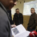 20.04.2026. Konsultacje społeczne w sprawie budowy obwodnicy Brzezin / Fot. Jarosław Kubalski - Radio Kielce