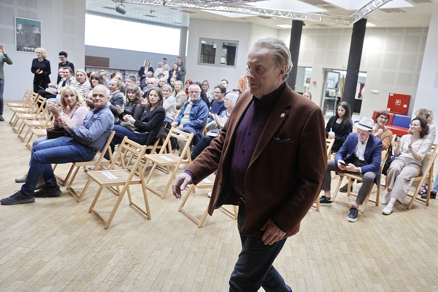 Kielce. Aktor Daniel Olbrychski w klubie WSPAK