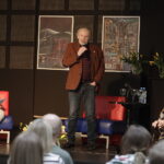 Kielce. Aktor Daniel Olbrychski w klubie WSPAK - Radio Kielce