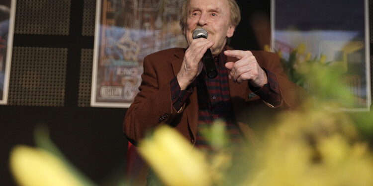 Daniel Olbrychski w studenckim klubie