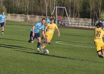 Derby w Morawicy. Faworytem są goście
