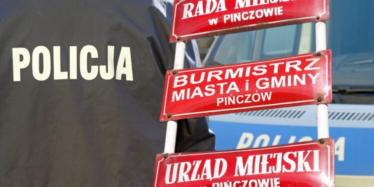 Zmarłe osoby na liście poparcia kandydata na burmistrza? - Radio Kielce Zmarłe osoby na liście poparcia kandydata na burmistrza?