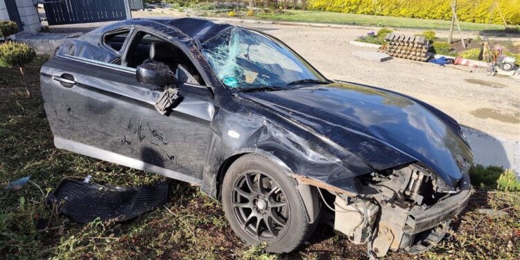 23.04.2026. Ruszcza-Kępa. Dachowanie auta / Źródło: policja