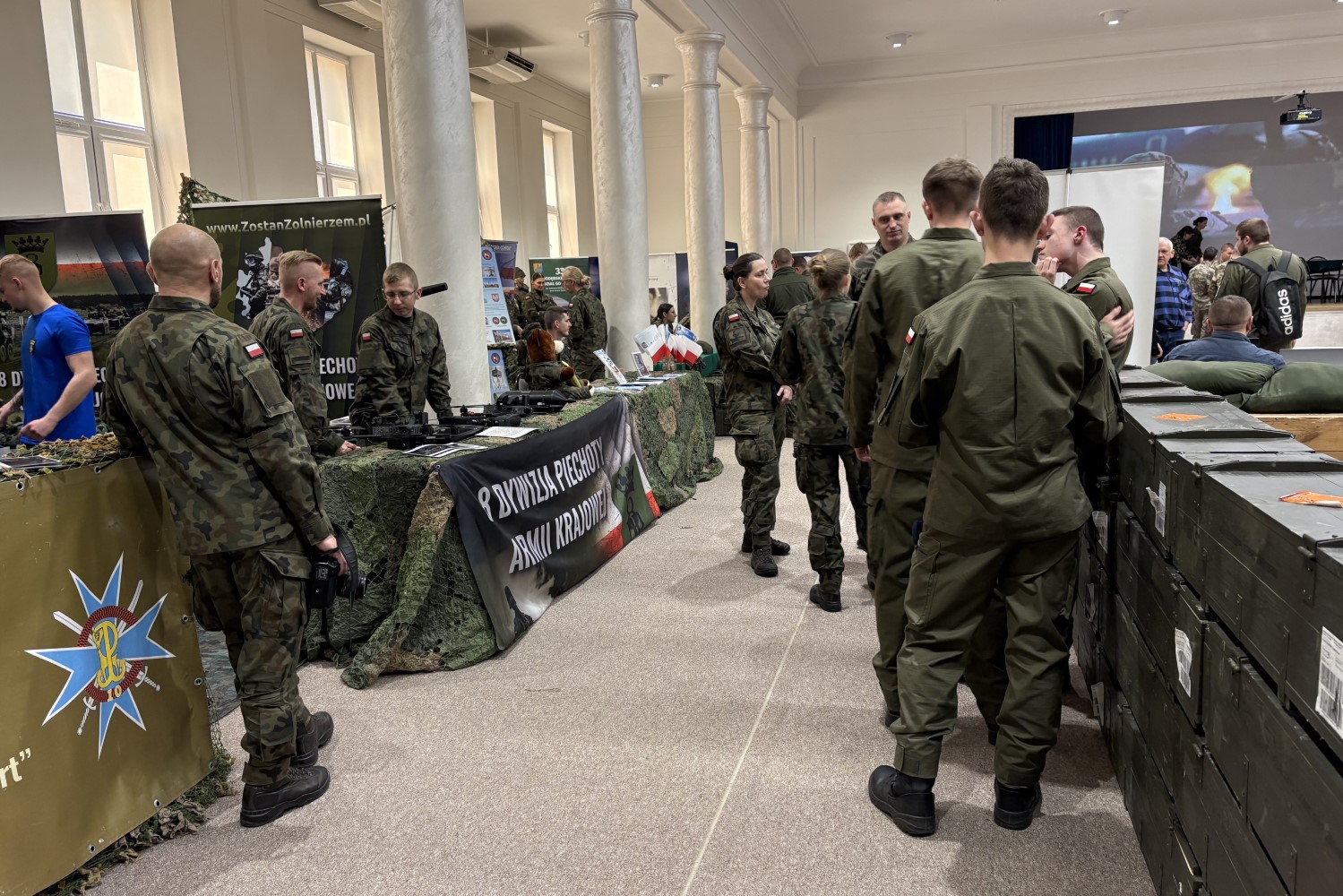 17.04.2026. Skarżysko-Kamienna. Wojskowe Targi Służby i Pracy / Fot. Anna Głąb - Radio Kielce