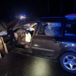 Auta zderzyły się czołowo. Rannych zabrały karetki - Radio Kielce Auta zderzyły się czołowo. Rannych zabrały karetki - Radio Kielce