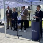 17.04.2026. Sędziszów. Przekazanie pierwszych mieszkań komunalnych w województwie świętokrzyskim wybudowane w ramach Społecznej Inicjatywy Mieszkaniowej / Fot. Marcin Marszałek - Radio Kielce