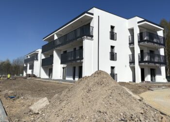 Starachowice. Bloki komunalne przy ul. Polnej / Fot. Anna Głąb - Radio Kielce