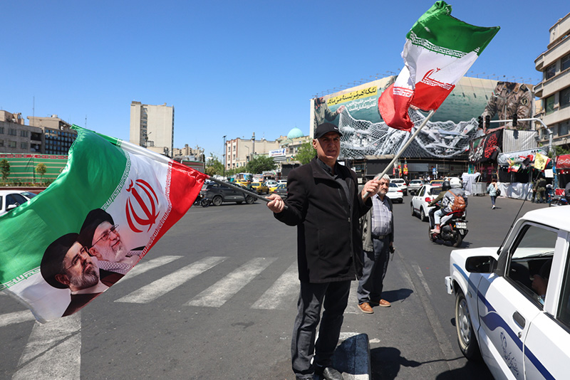 Trump przedłuża rozejm, Iran nie potwierdza; walki przez cały czas wstrzymane