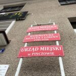 Mieszkańcy czekają na wybory i liczą na zmiany - Radio Kielce 15.04.2026. Pińczów. Urząd Miejski w Pińczowie / Fot. Aleksandra Kwaśniewska - Radio Kielce