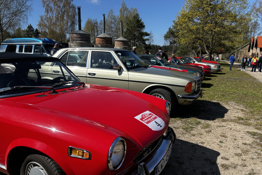 Odrestaurowane perełki na trasie - Radio Kielce