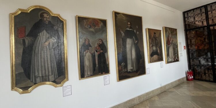 Sztuka religijna ze zbiorów sandomierskich dominikanów na wystawie - Radio Kielce Sandomierz. Muzeum Zamkowe. Wystawa „Sztuka religijna ze zbiorów dominikanów w Sandomierzu” / Fot. Grażyna Szlęzak-Wójcik - Radio Kielce