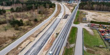 Kierowcy pojadą pierwszym odcinkiem obwodnicy Morawicy